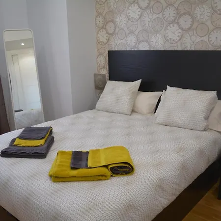 Turistico Casa Museo Parking Y Cargador Apartment Merida
